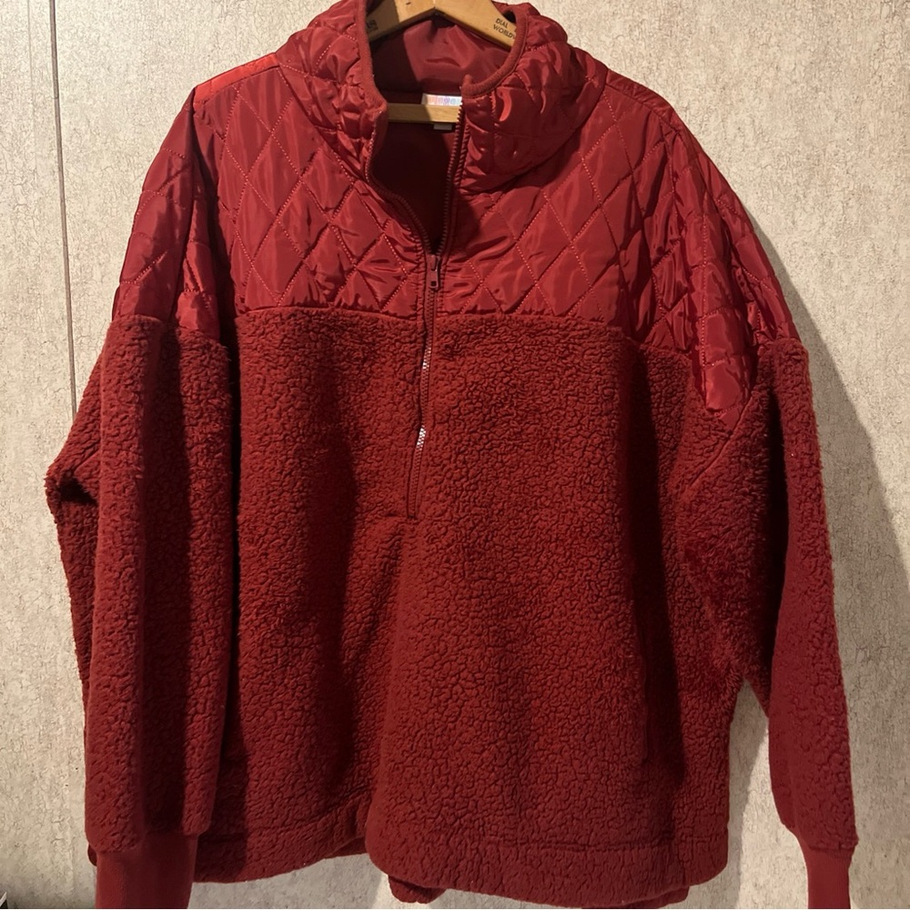 LulaRoe Nancy Maroon Quilted Fleece Pullover3x